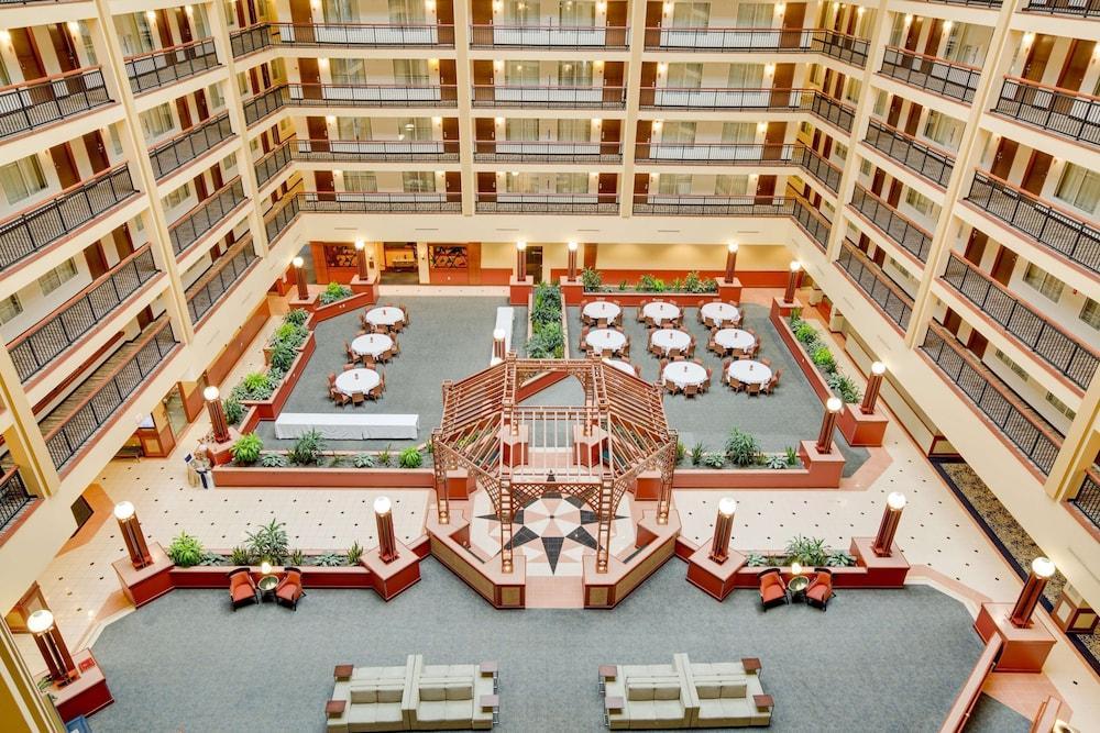 Embassy Suites By Hilton Cleveland Rockside Independence Ngoại thất bức ảnh
