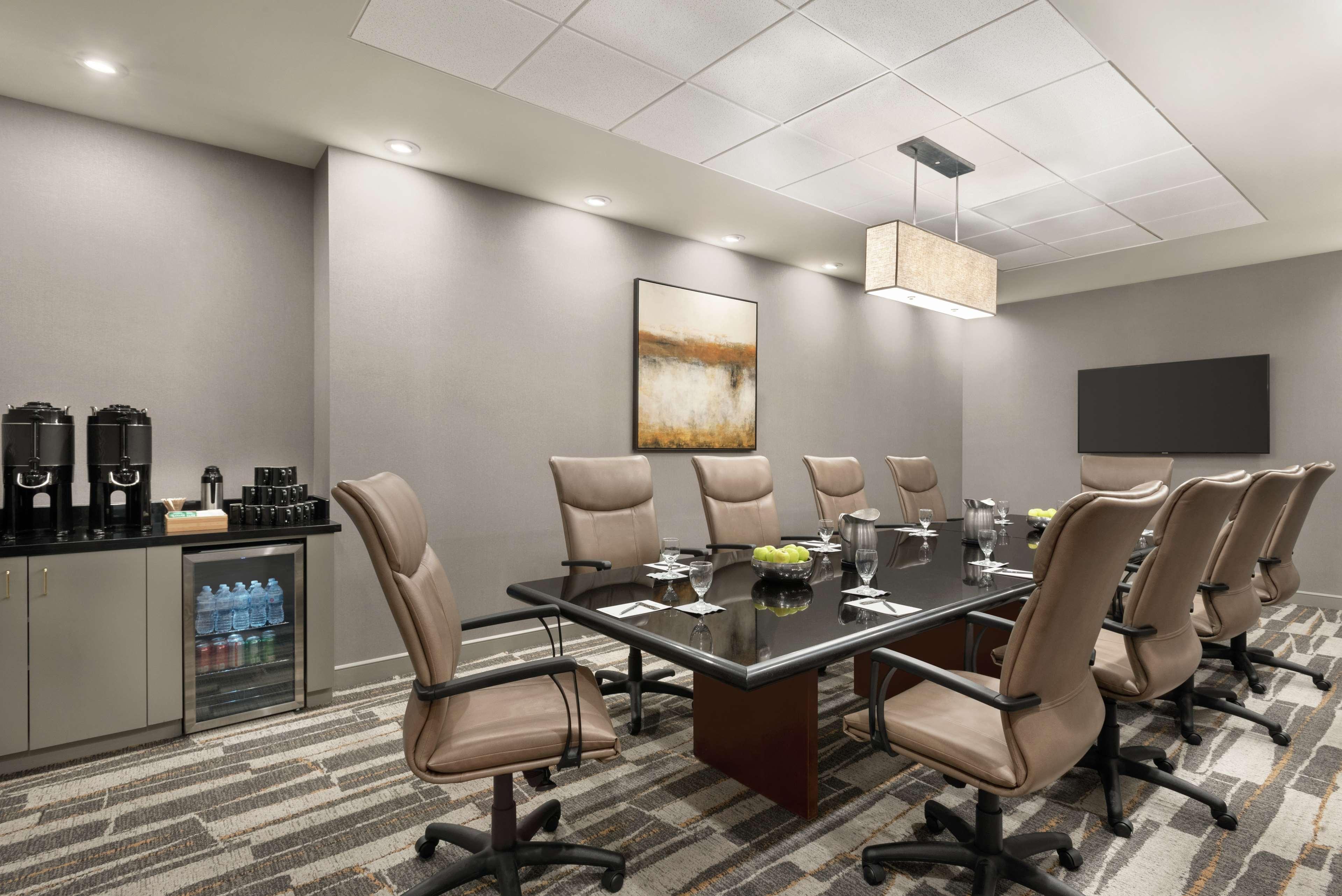 Embassy Suites By Hilton Cleveland Rockside Independence Ngoại thất bức ảnh
