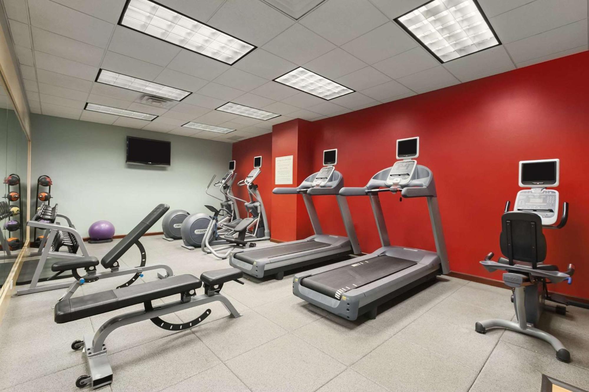 Embassy Suites By Hilton Cleveland Rockside Independence Ngoại thất bức ảnh